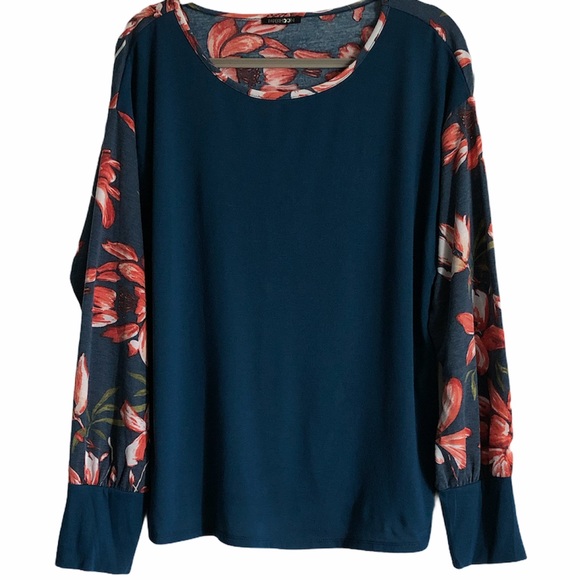 Papermoon Tops - Papermoon Floral Top